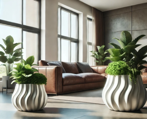 گلدان کنار سالن